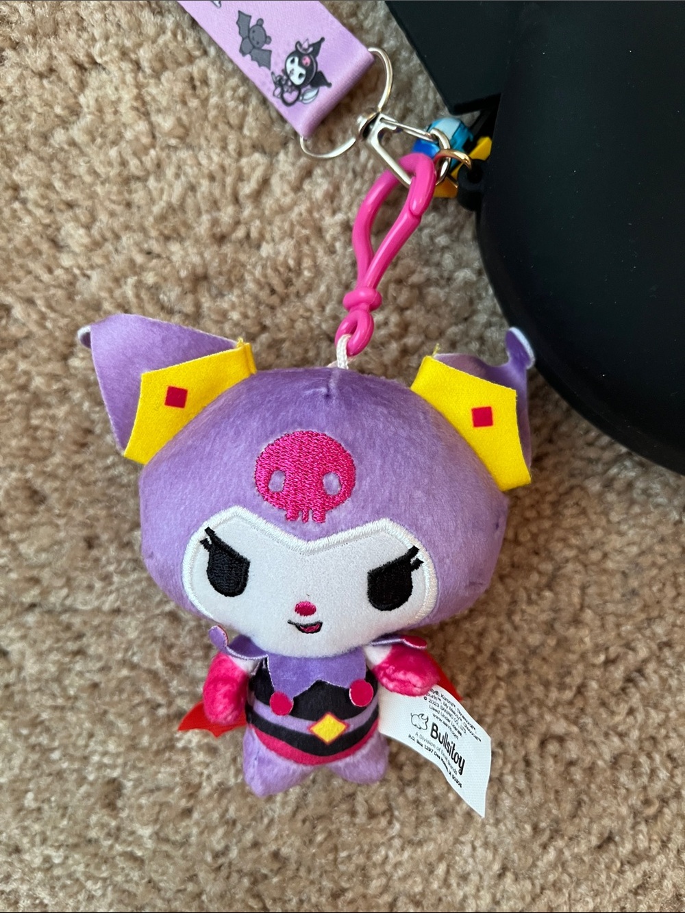 Kuromi Silicone Crossbody Purse with Charm - Picture 3 of 9